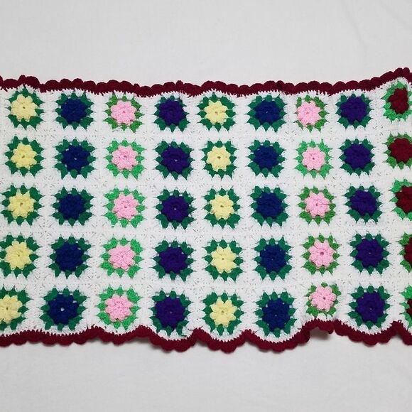 VINTAGE Granny Square Floral Boho Crochet Afghan